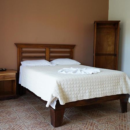 Hotel Pacuare Siqurres Da Alegria Екстериор снимка